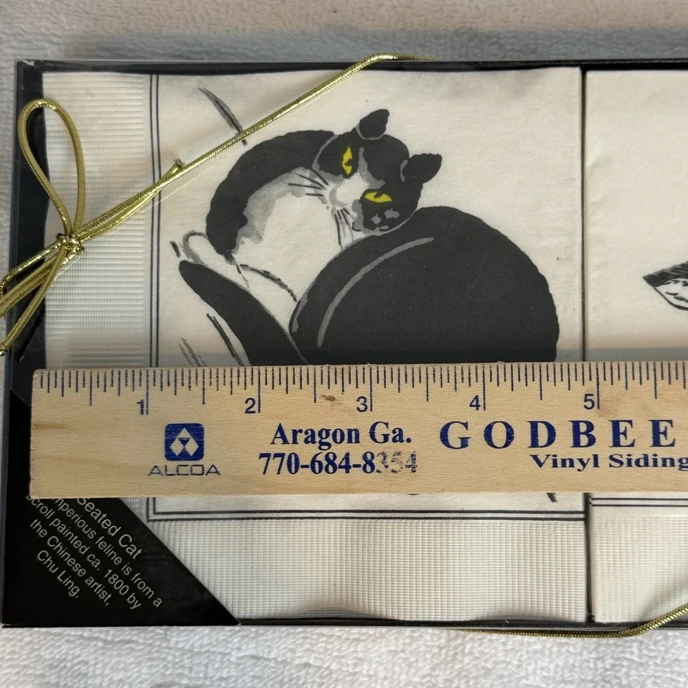 Metropolitan Museum of Art cat napkins